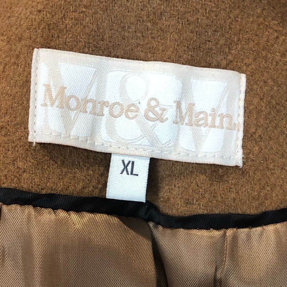 Monroe & Main tan button front pea coat size x large - Picture 13 of 14